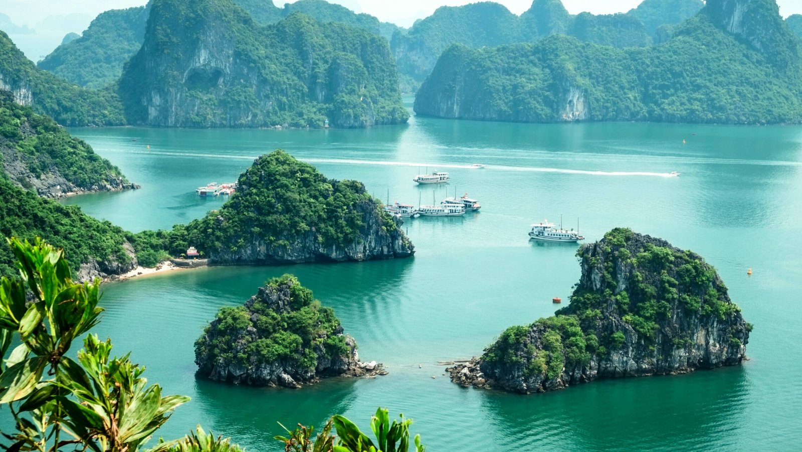 31 Unmissable Things to Do in Vietnam | Maptrotting