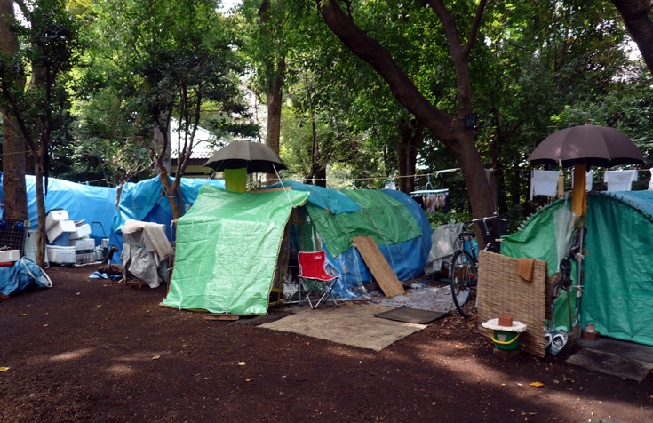 More tents, Homeless camp, Shinjuku Park, Shinjuku, Tokyo,… | Flickr